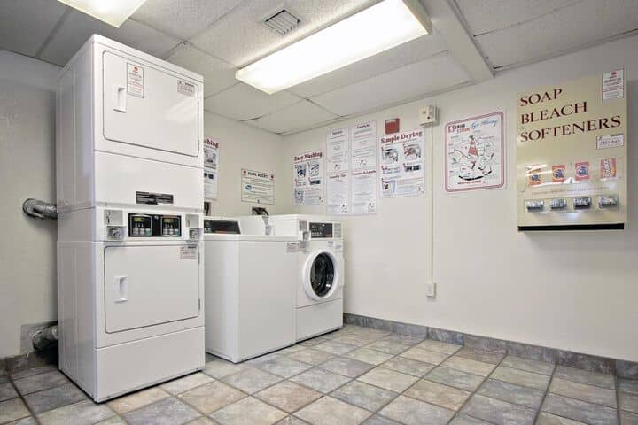 Laundry 13 of 27